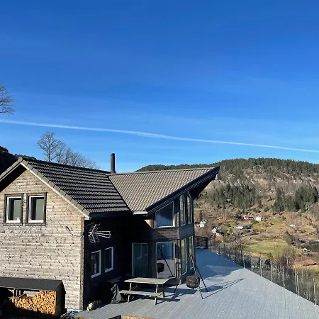 Lakes And Mountain, We Got Both! *