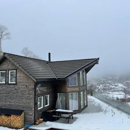 Vakantiehuis Lakes And Mountain, We Got Both!