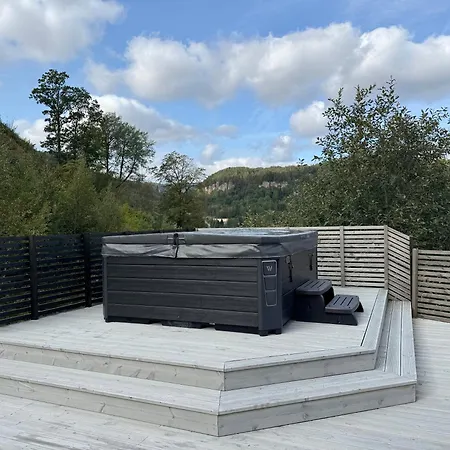 Lakes And Mountain, We Got Both! Vakantiehuis