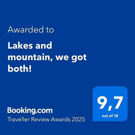 Lakes And Mountain, We Got Both! Holiday home